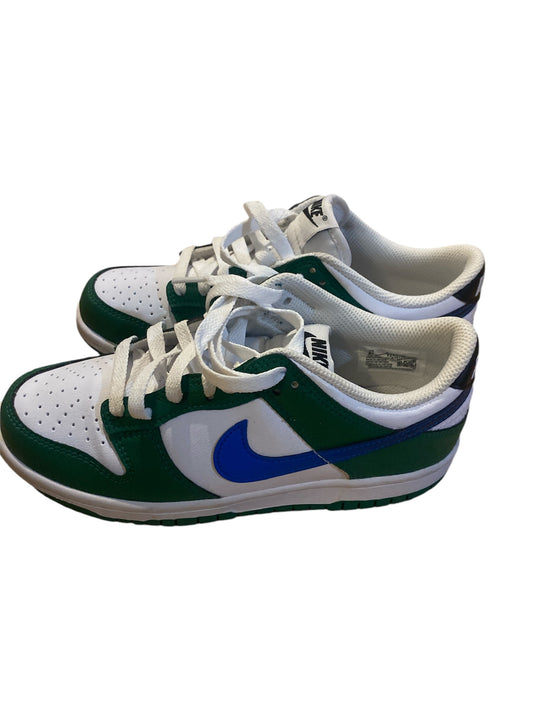 Nike Dunk Low Malachite - Size 5Y